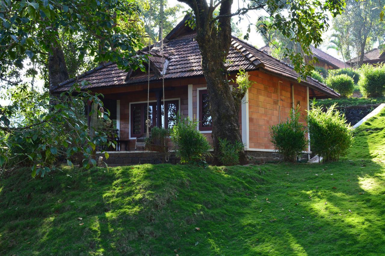 Misty Woods Resort Kakkabe Esterno foto